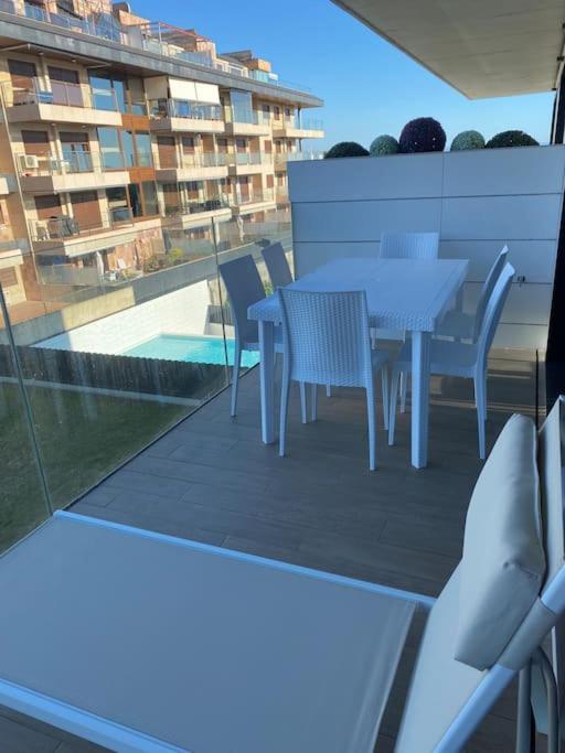 Precioso Con Terraza Y Piscina En Portonovo-sanxenxo Apartment